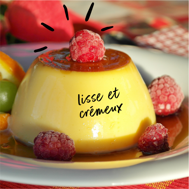Flan au caramel garni de framboise