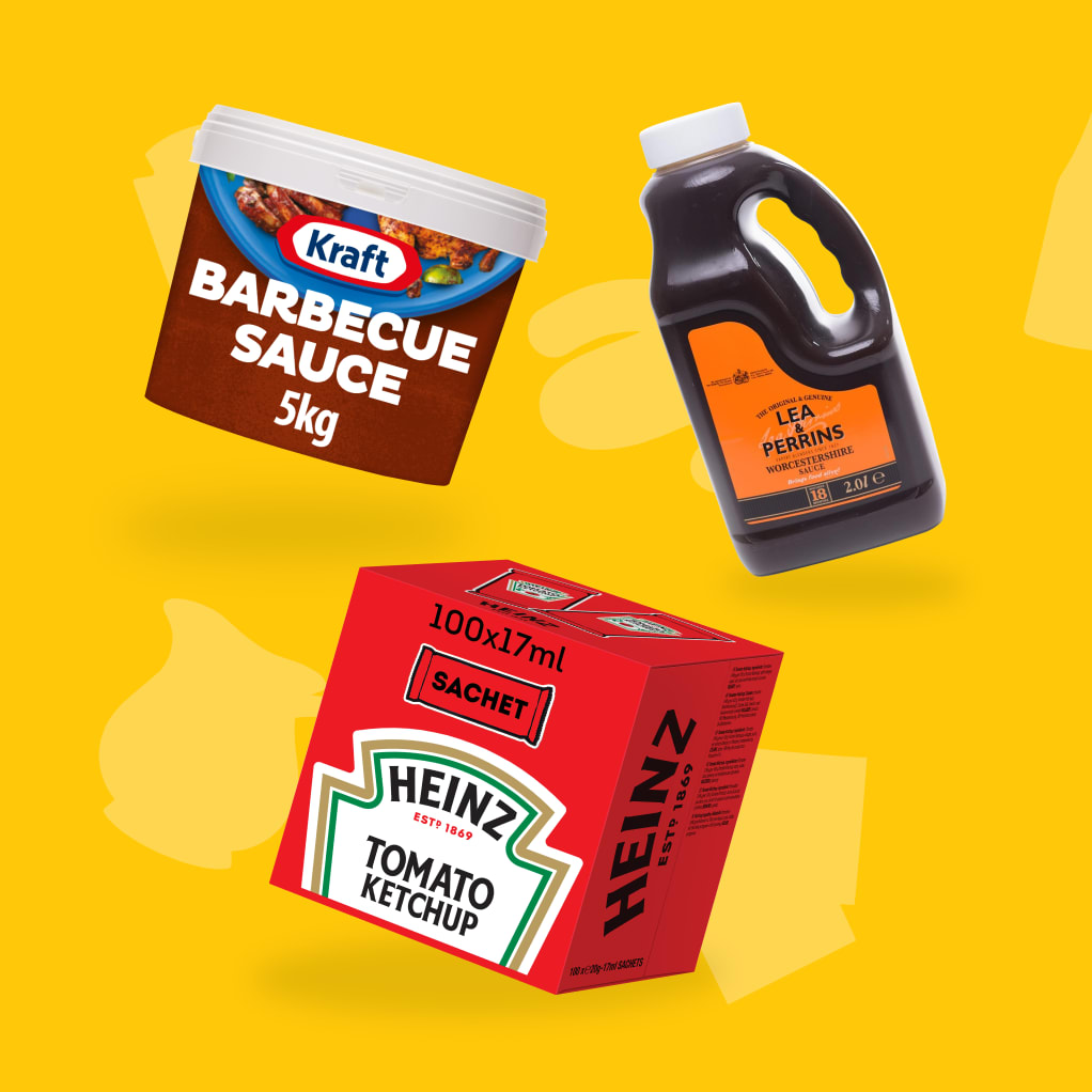 Sosy: Kraft Barbecue, Heinz Tomato Ketchup i Lea & Perrins Worcestershire Sauce.