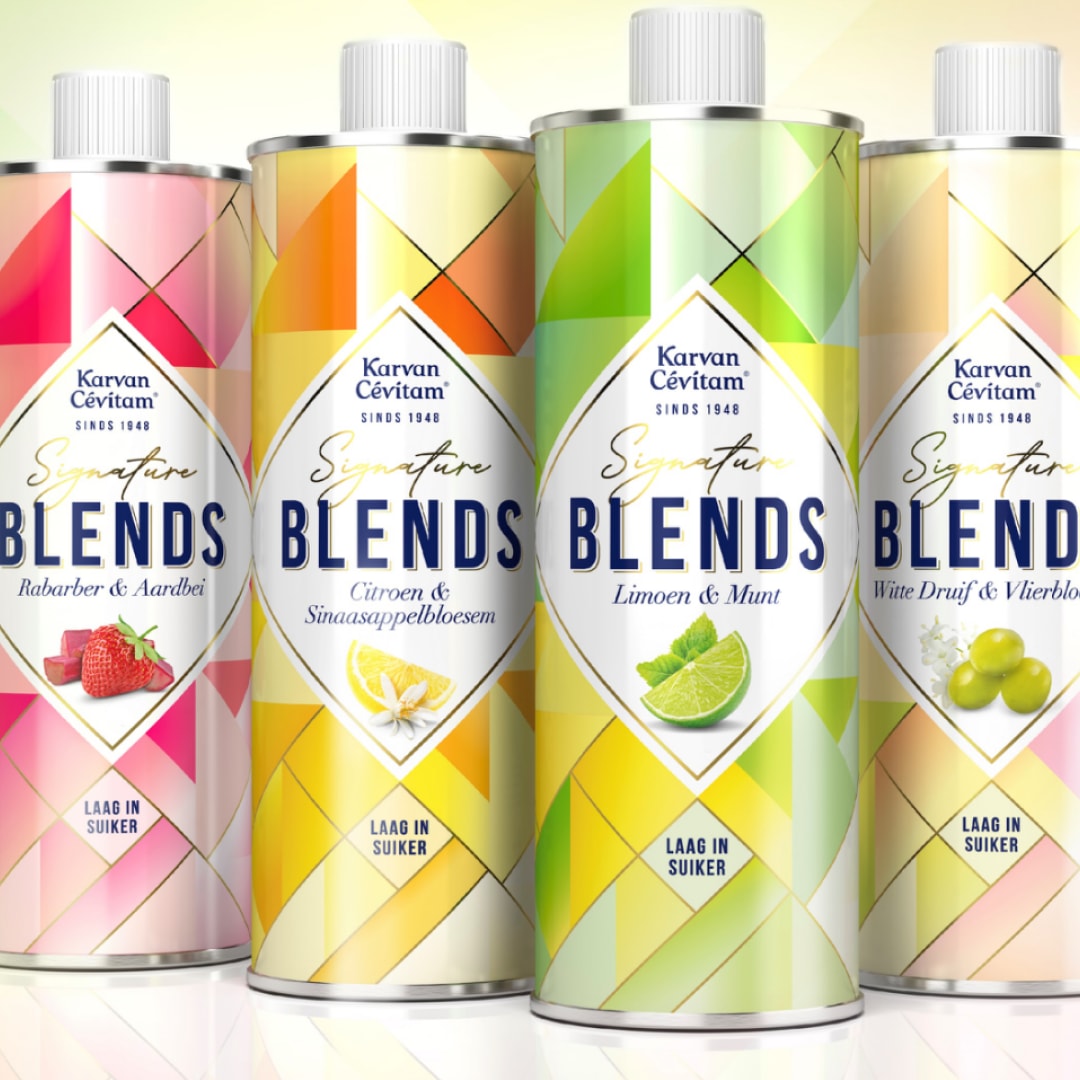 Een productlijn van Karvan Cévítam-flessen.