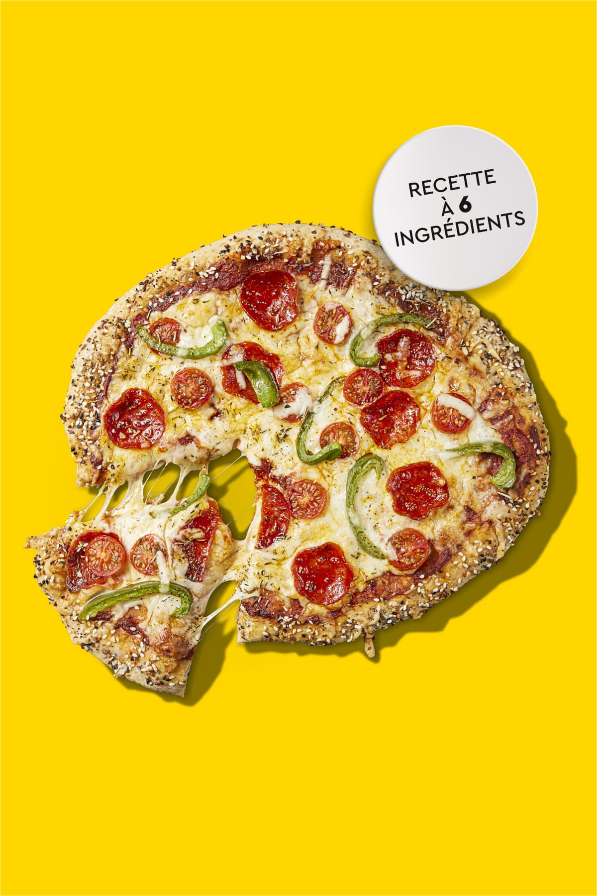 Pizza de style bagel tout garni