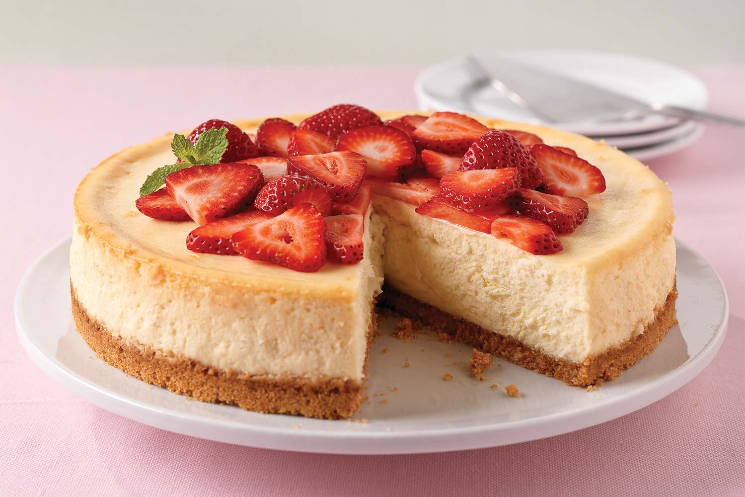 Philadelphia Classic Cheesecake is creamy, smooth, and irresistible. Perfect for any celebration—or just because. This easy recipe is a guaranteed crowd-pleaser.
