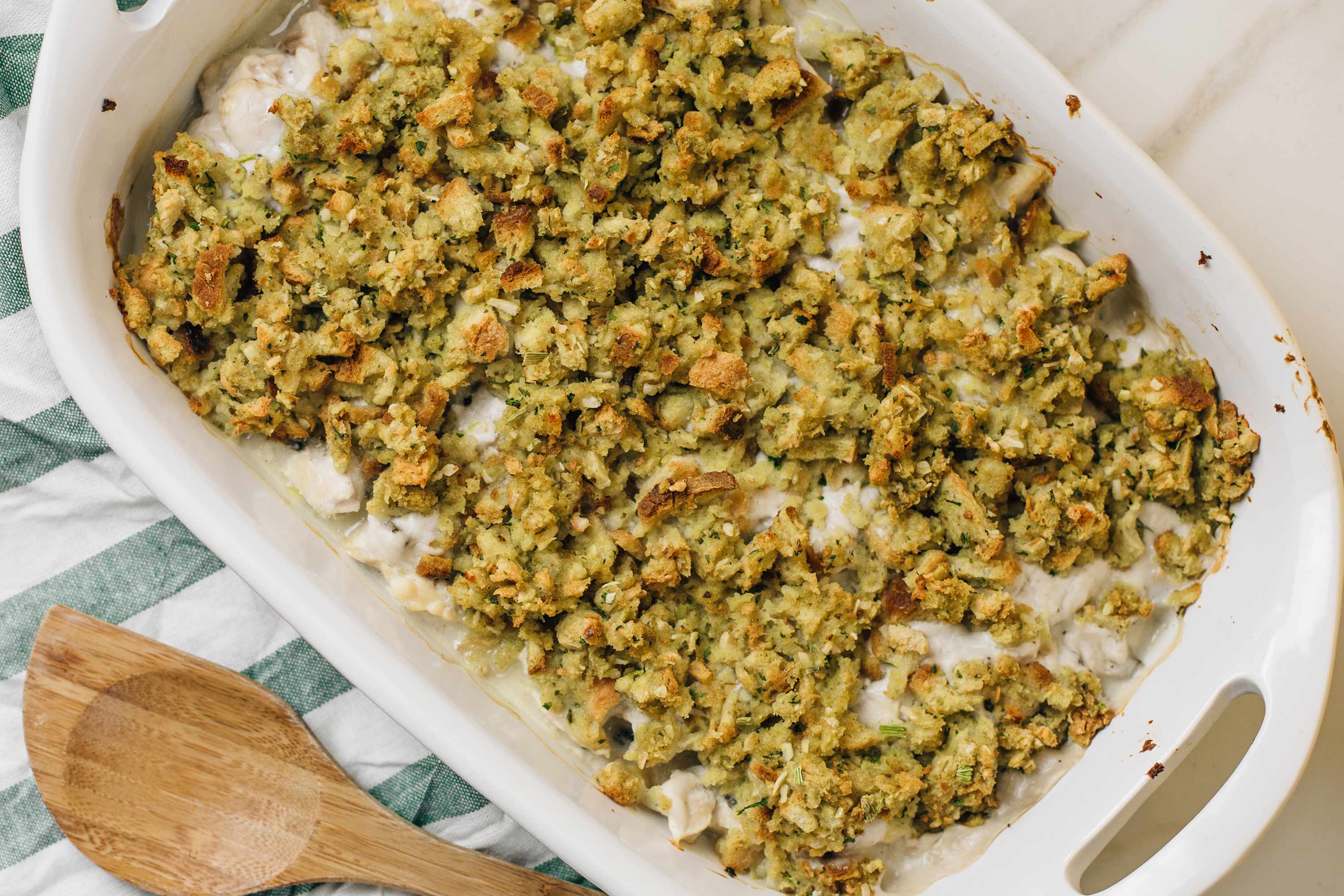 A one-pan wonder! Juicy chicken, creamy sauce, and savory Stove Top Stuffing come together for an easy, delicious meal any night of the week.