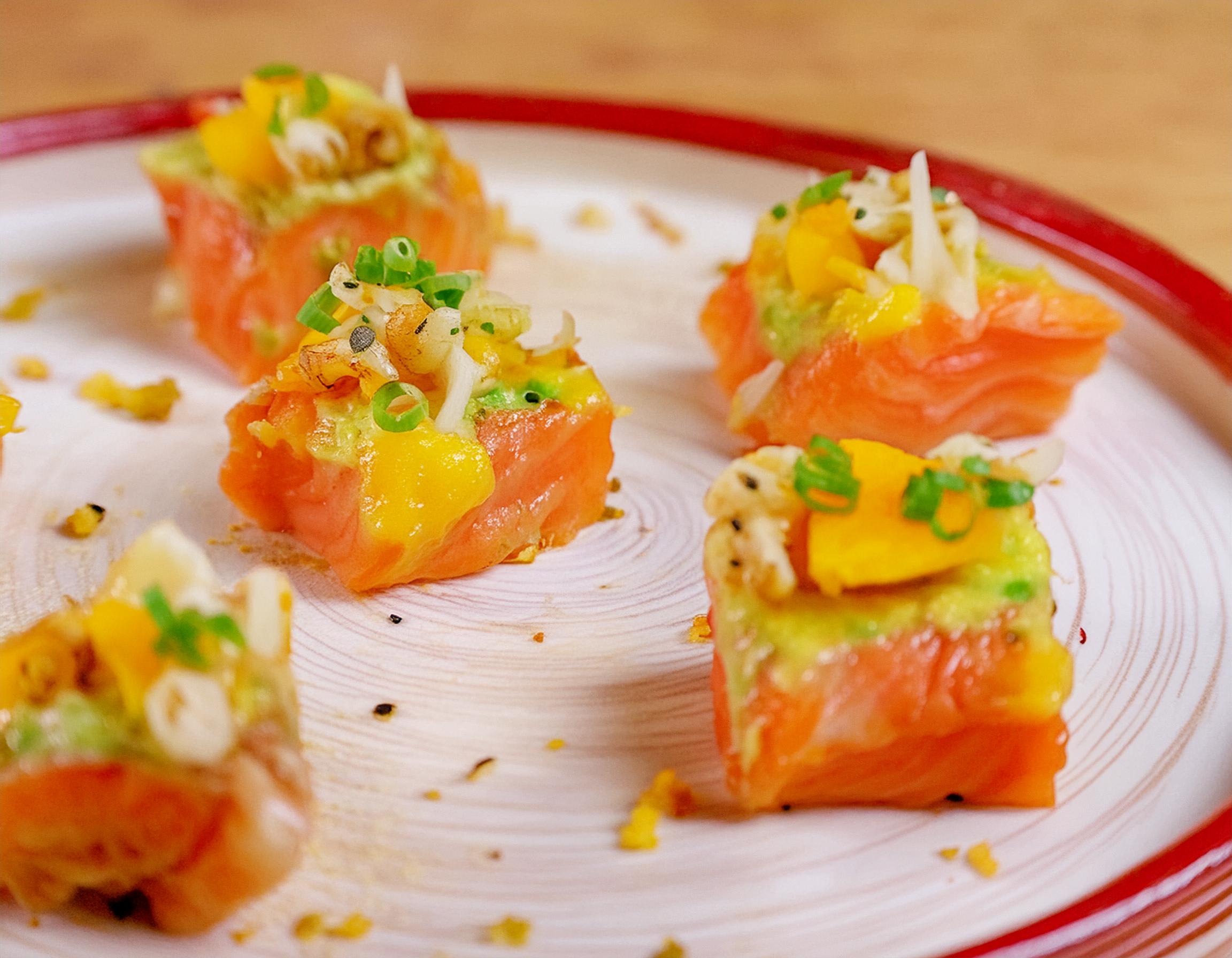 Bites di salmone e mango