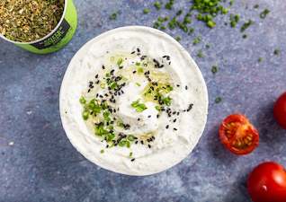 Selbstgemachter Kräuter Quark gewürzt mit dem Just Spices Kräuter Quark Mix