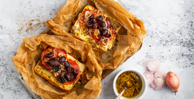 Gegrillte Feta Gemüsepäckchen in Backpapier