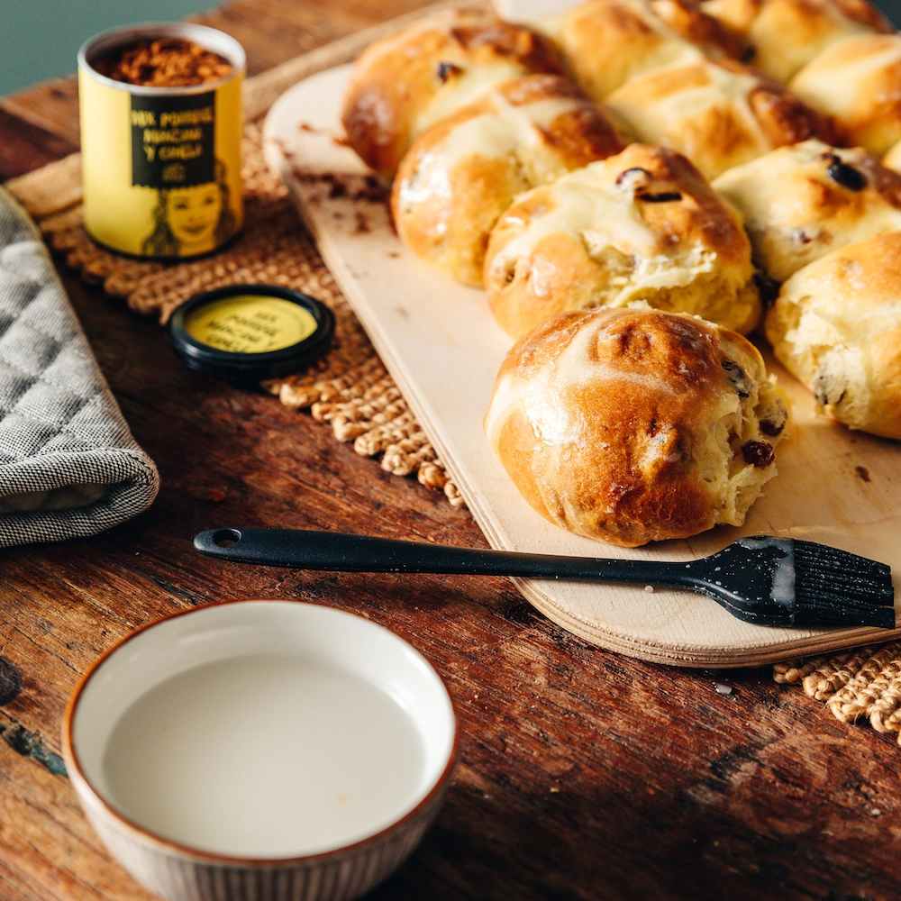 Hot cross buns