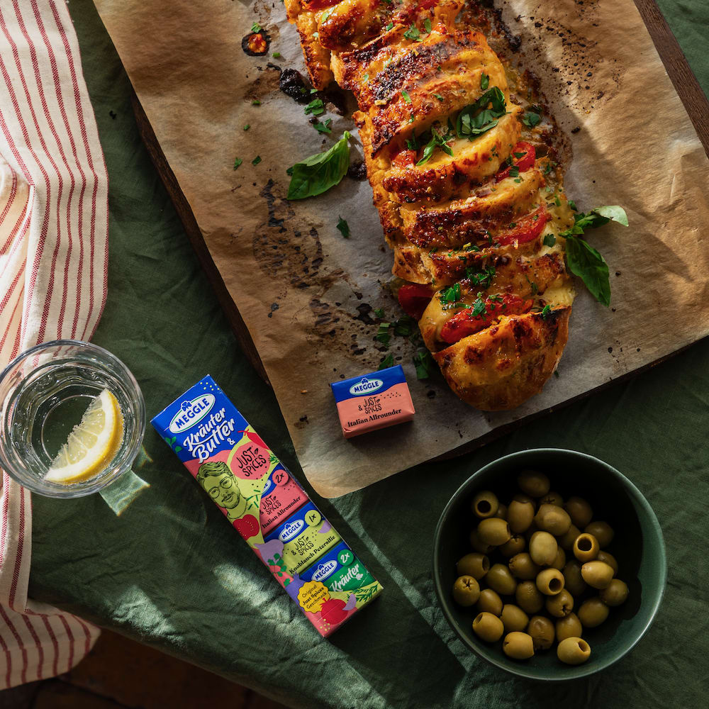 Italienisches Kräuterbutter Baguette mit MEGGLE x Just Spices Kräuterbutter