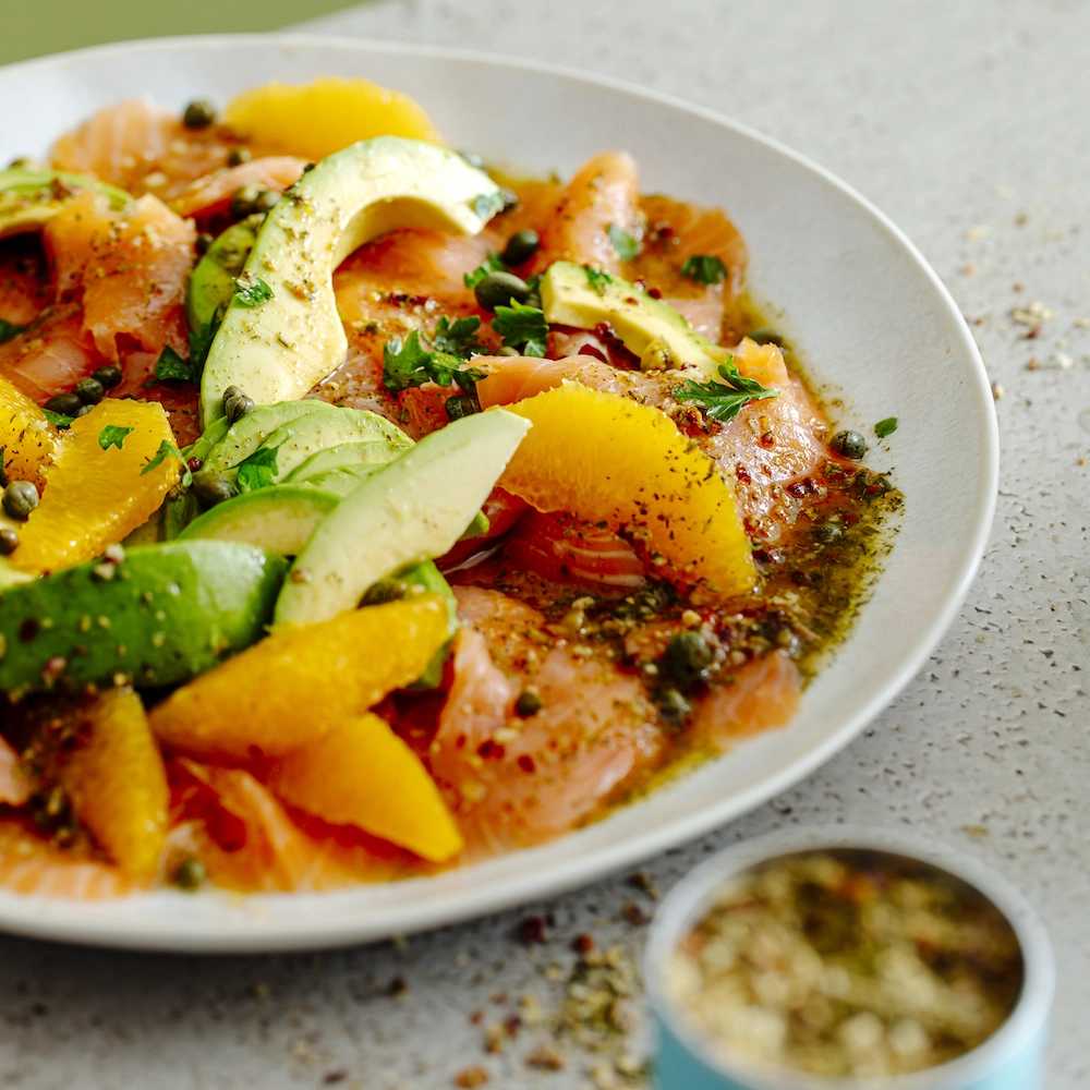 Lachs Carpaccio mit Avocado & Orangen