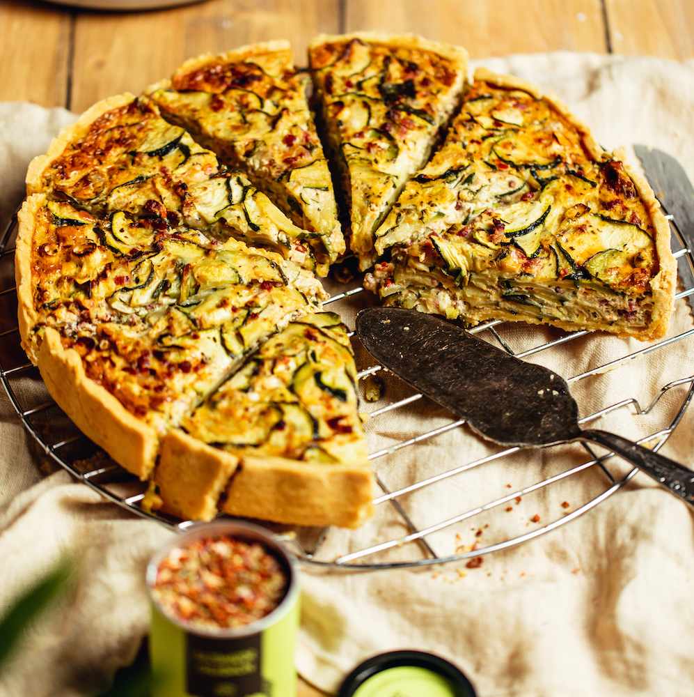 Zucchini Quiche mit Speck