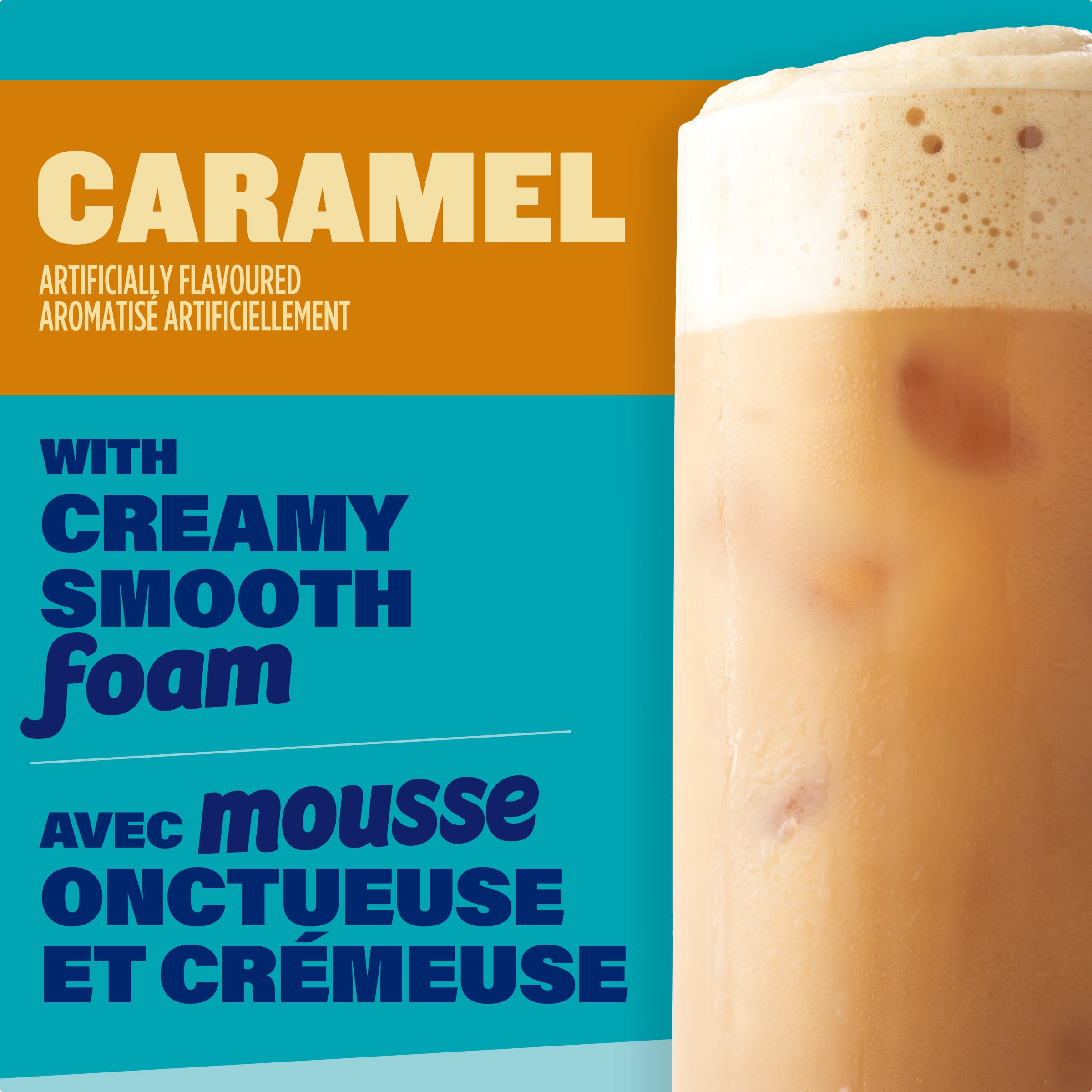 Latte au caramel glacé avec mousse de café instantané