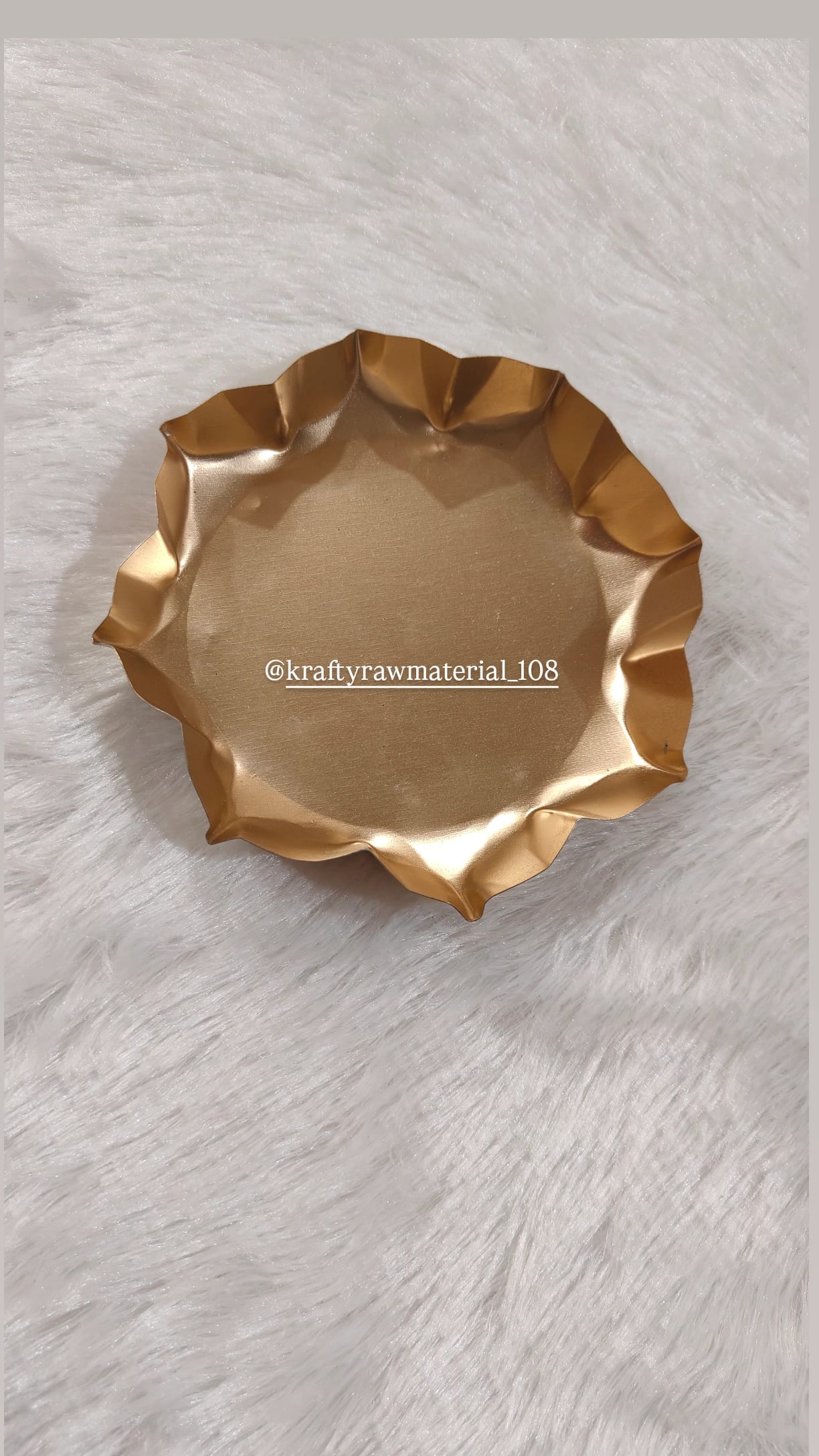Metal urli 5.5 inch 