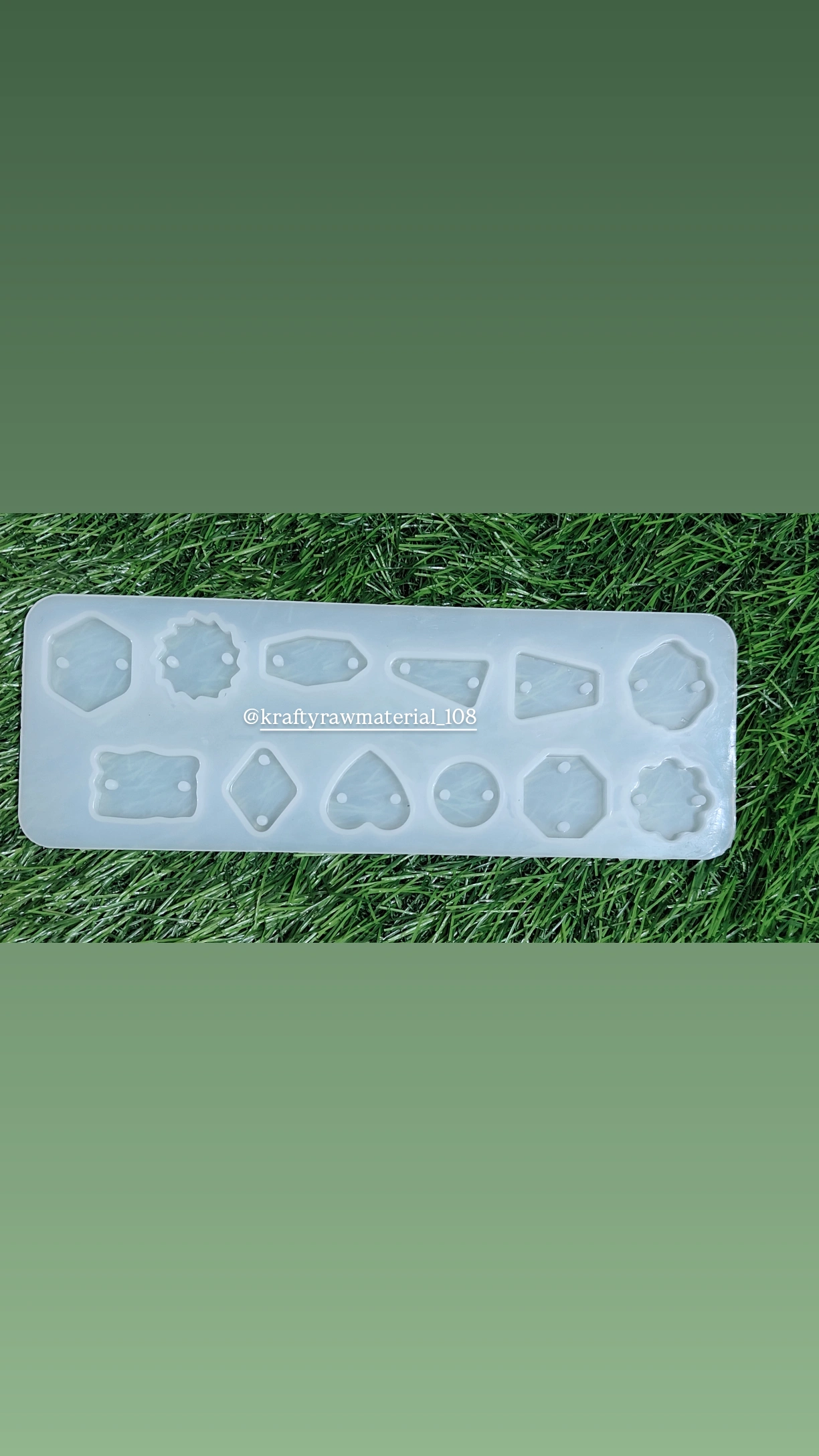 12 in 1 Rakhi Mould 