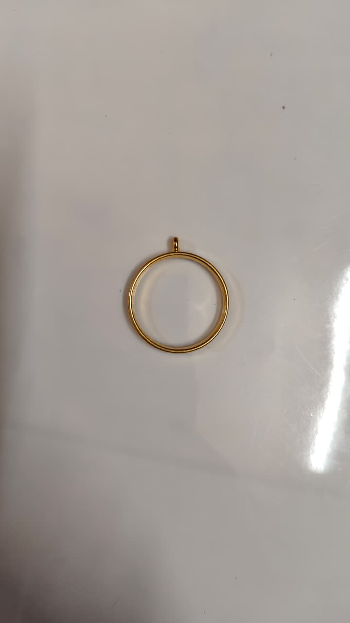 Big Circle Bazels (Golden)