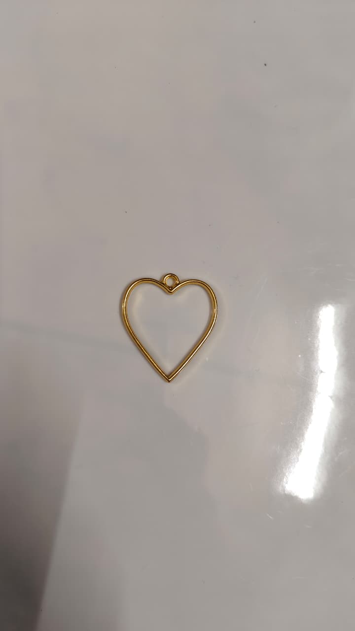 Big Heart Bazels (Golden)