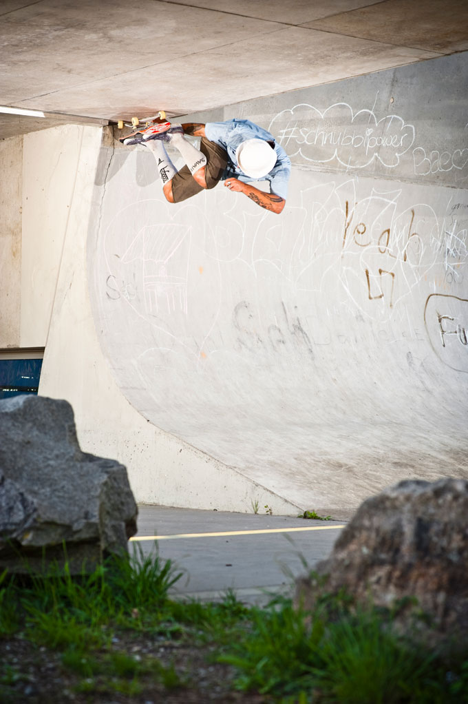 Sam Partaix, ceiling wall bash