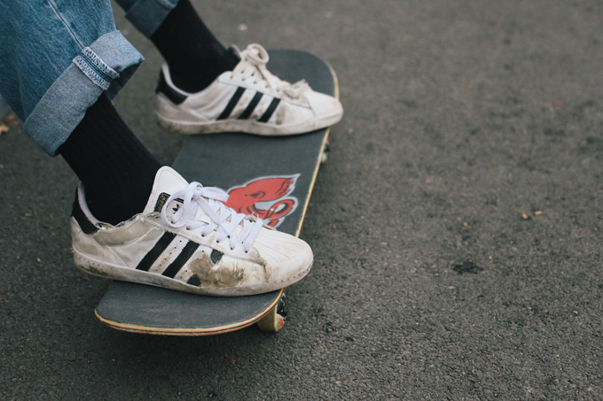 Fun with Shoe-Goo: Reinforcing Skate Sneakers With Leather Scraps