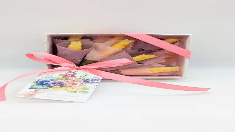 Подарунковий набір йогуртових цукерок " Квіти"