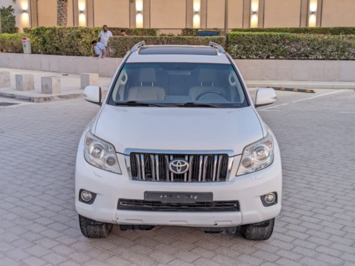 2013 Toyota Land Cruiser Prado photo 1