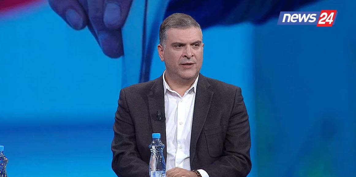 Tedi Blushi del në mbrojtje të News24: Kryeministri të harrojë se mund ta nënshtrojë median