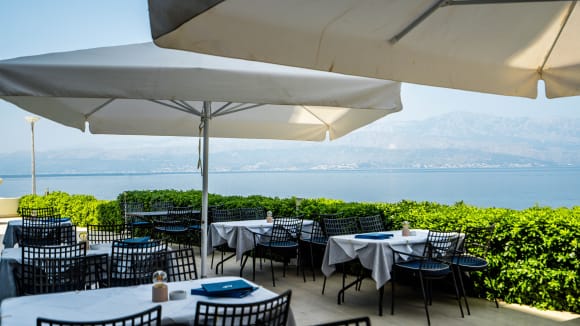 Uppskattad restaurang vid havet i Kroatien