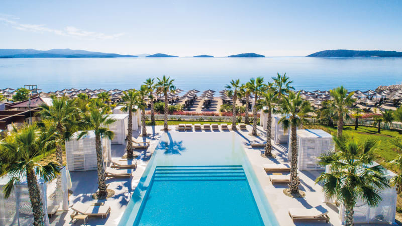 Poolomrde p hotell Jure