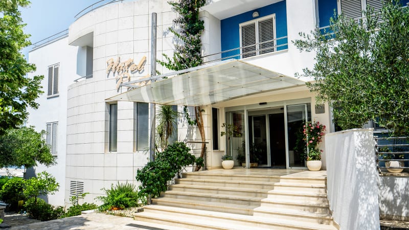 Entr fr hotell Pastura