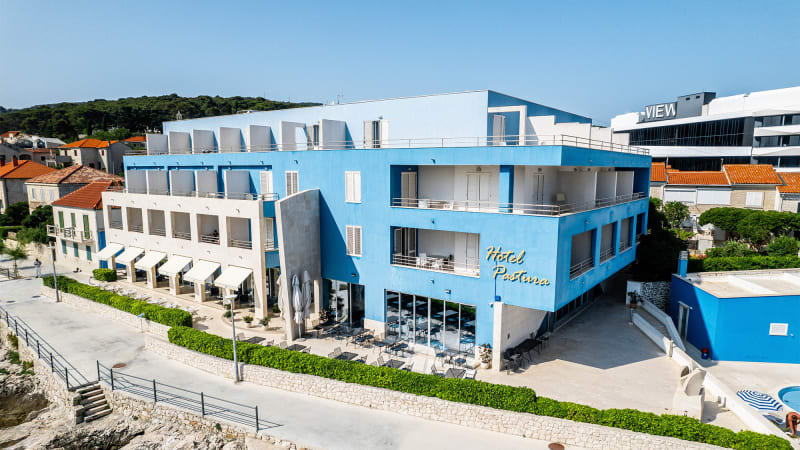 Hotell med nrhet till havet i Kroatien