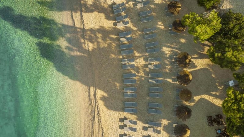Strand i Makarska i Kroatien
