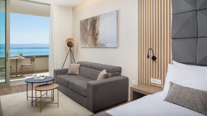 Dubbelrum med havsutsikt p hotell Aminess