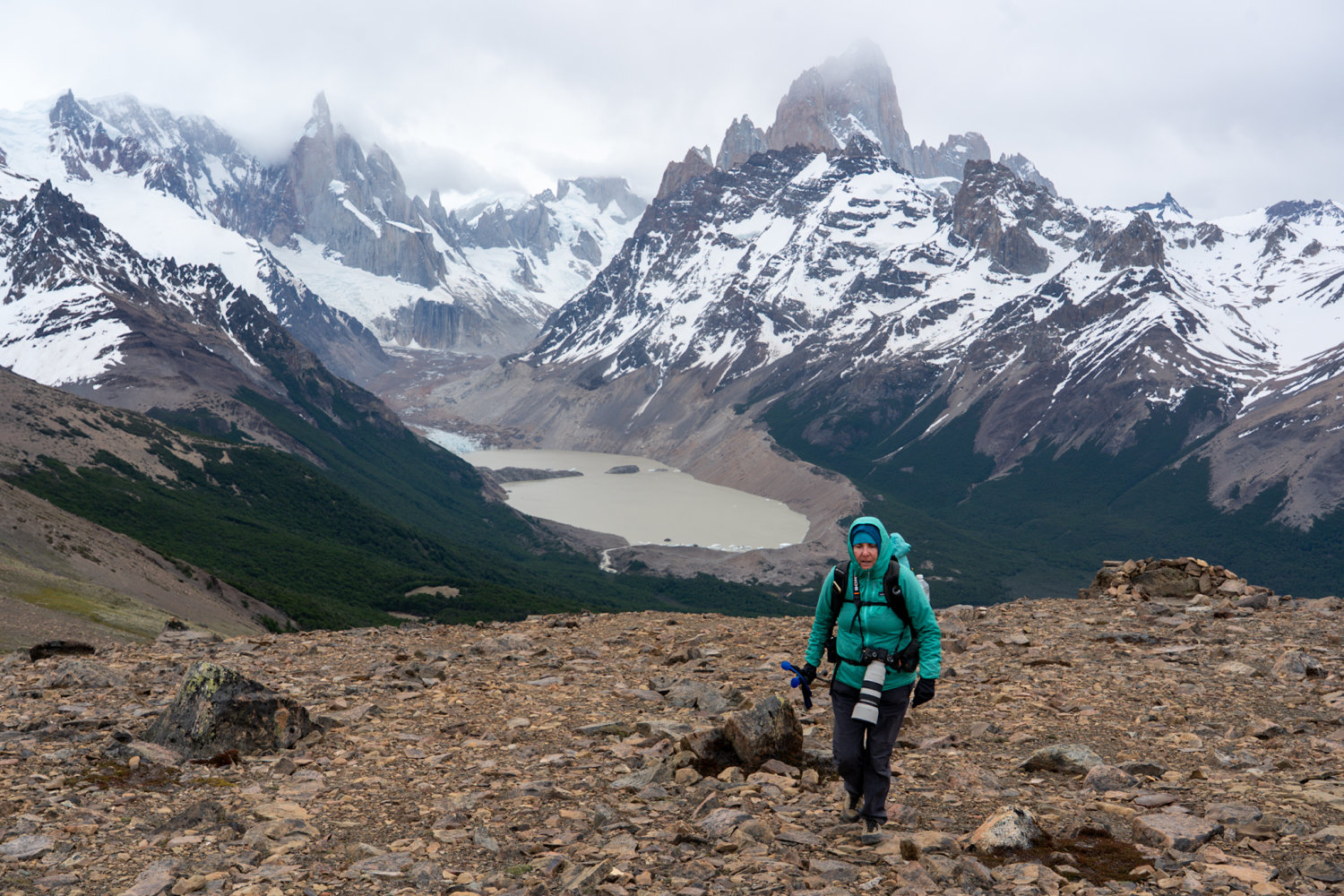 Kiersten abandoning the bivvy site late afternoon