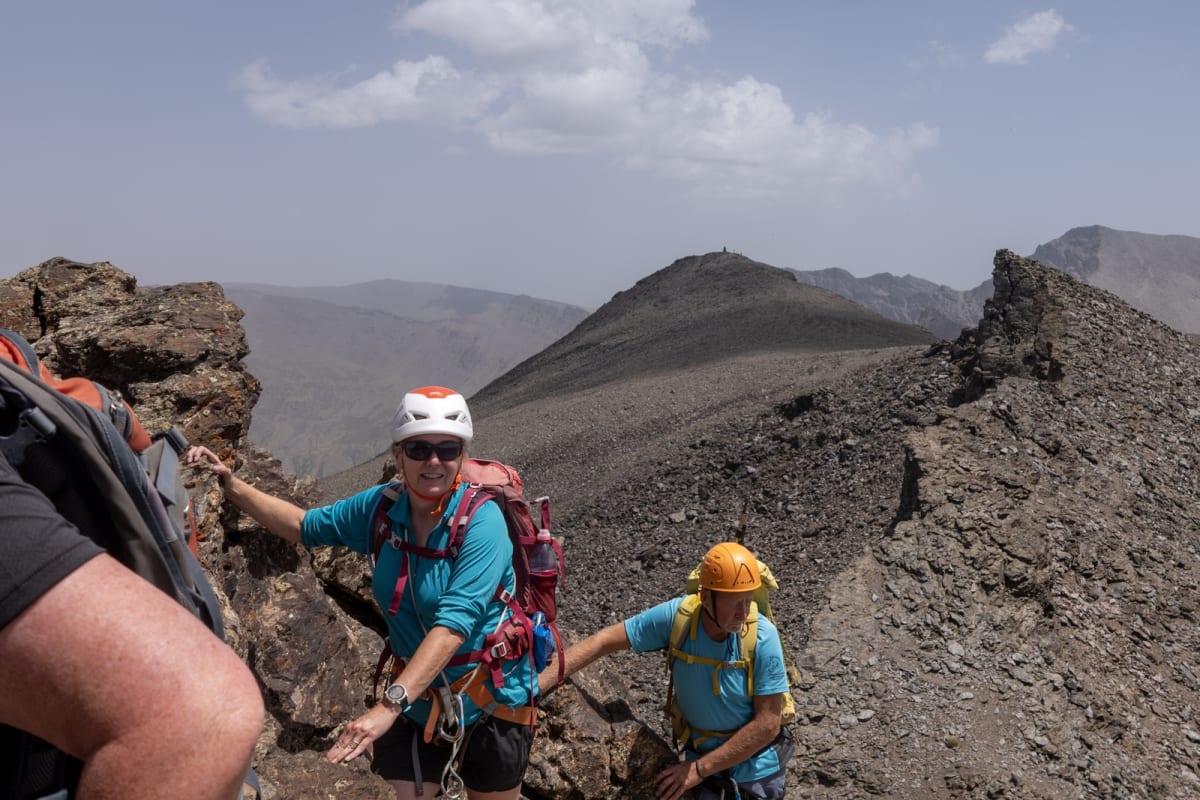 Scrambling the Arista de las Campanitas, Sierra Nevada