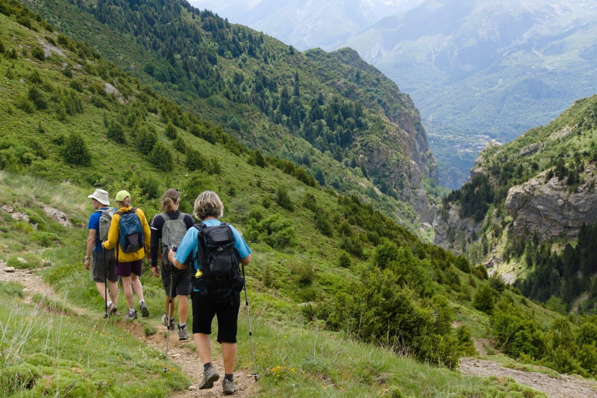 The traverse path towards the Barranco de Escarilla