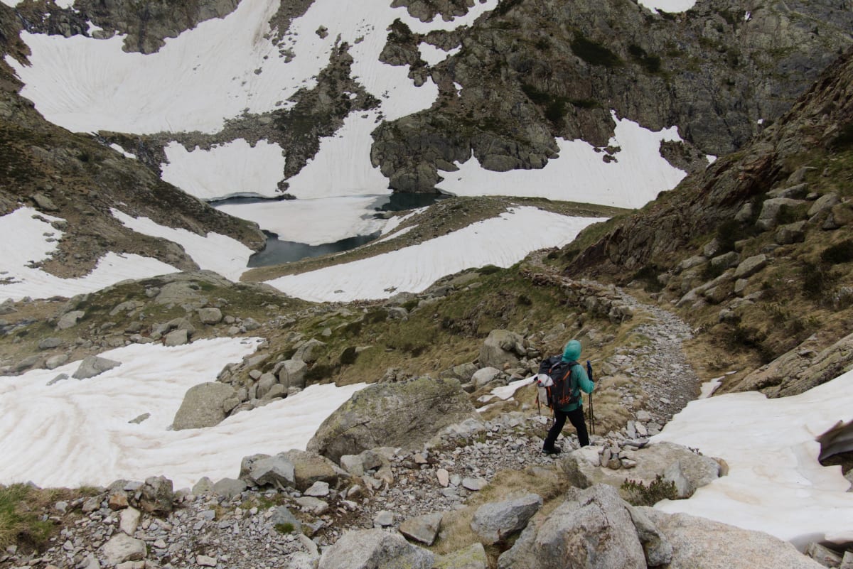 Descending from the Ibon de Arriel Alto