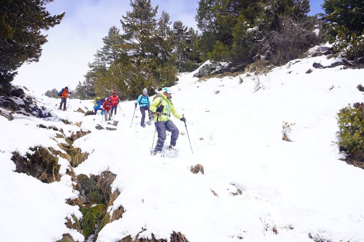 Snowshoeing above Puente Palo