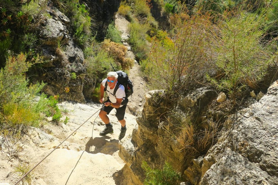 Tajos de Bermejales hiking trail