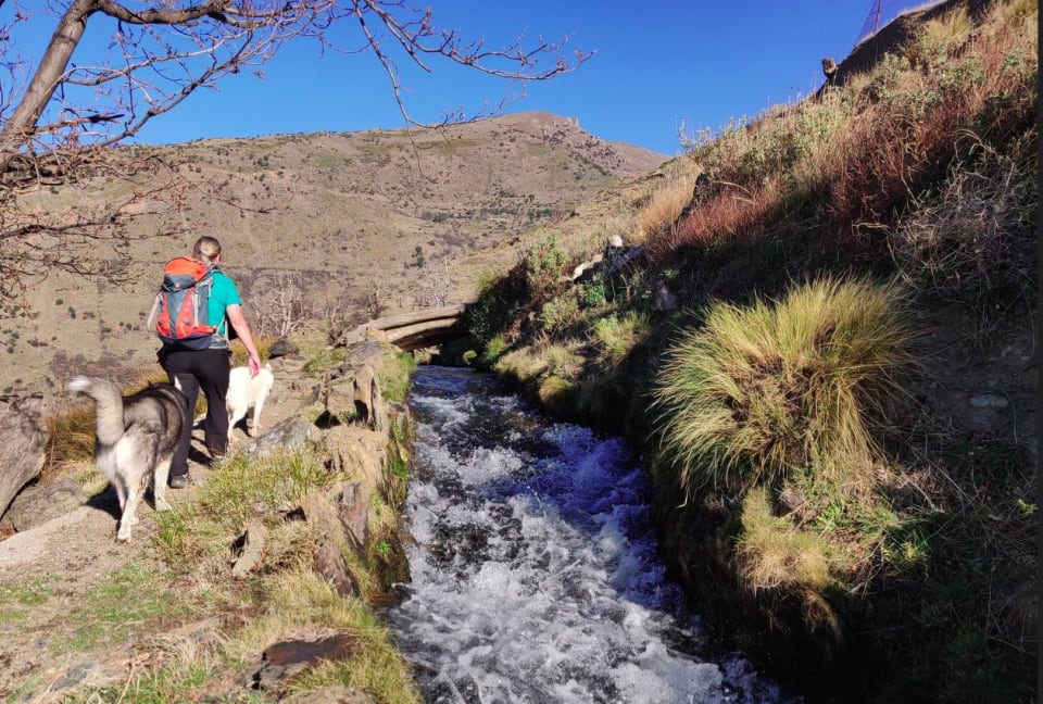 Walking in the Footsteps of the Moors in the Alpujarras Walking in the Footsteps of the Moors in the Alpujarras