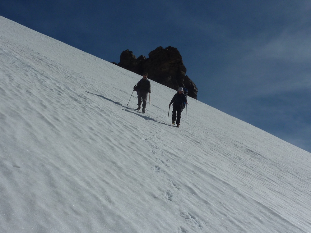Heading straight down the headwall of Tajos de Los Machos. A much easier decent with snow