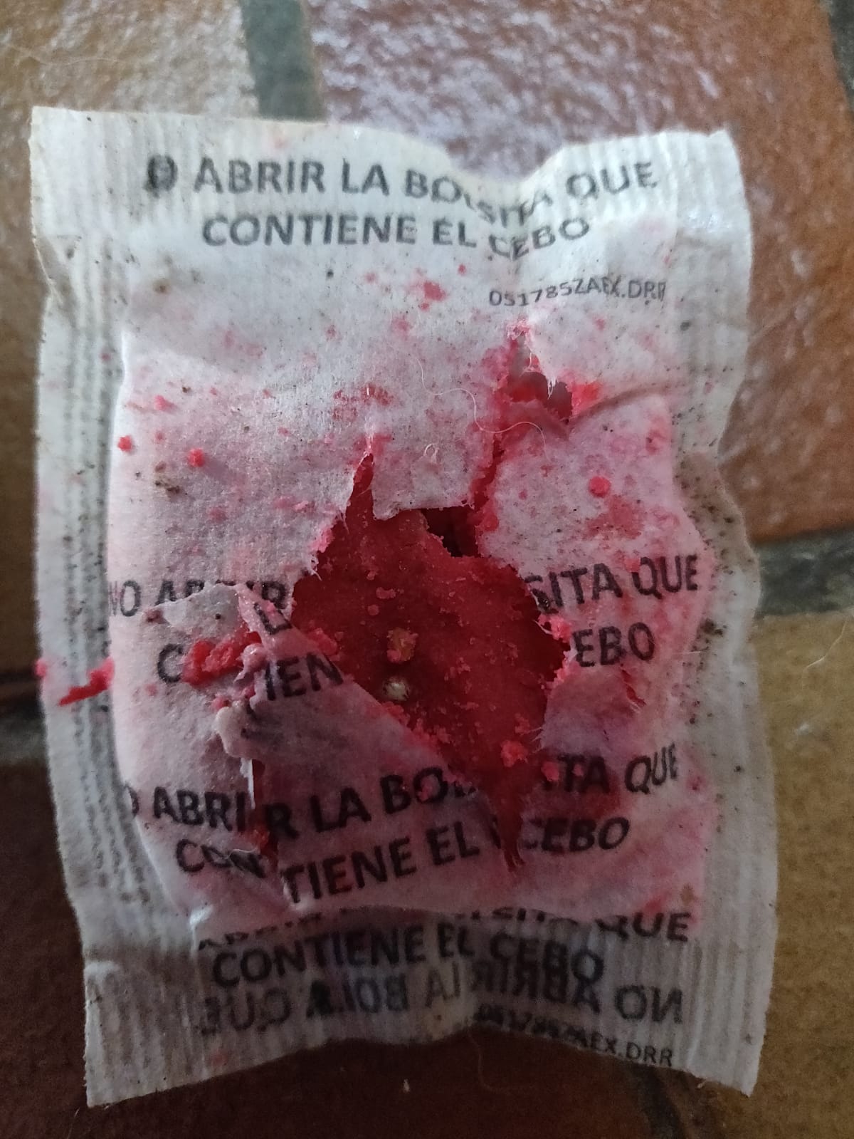 The sachet of poison