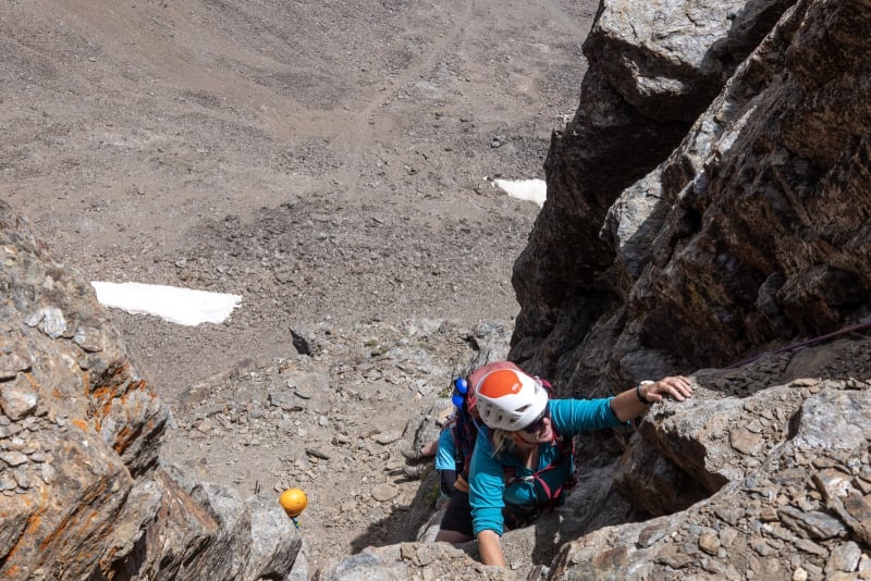 The final chimney leading up to a ledge just below the summit of Veleta