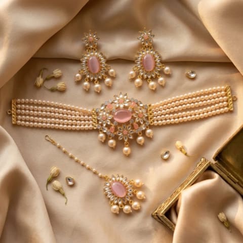 Royale Pearl Choker Set — Jewellery