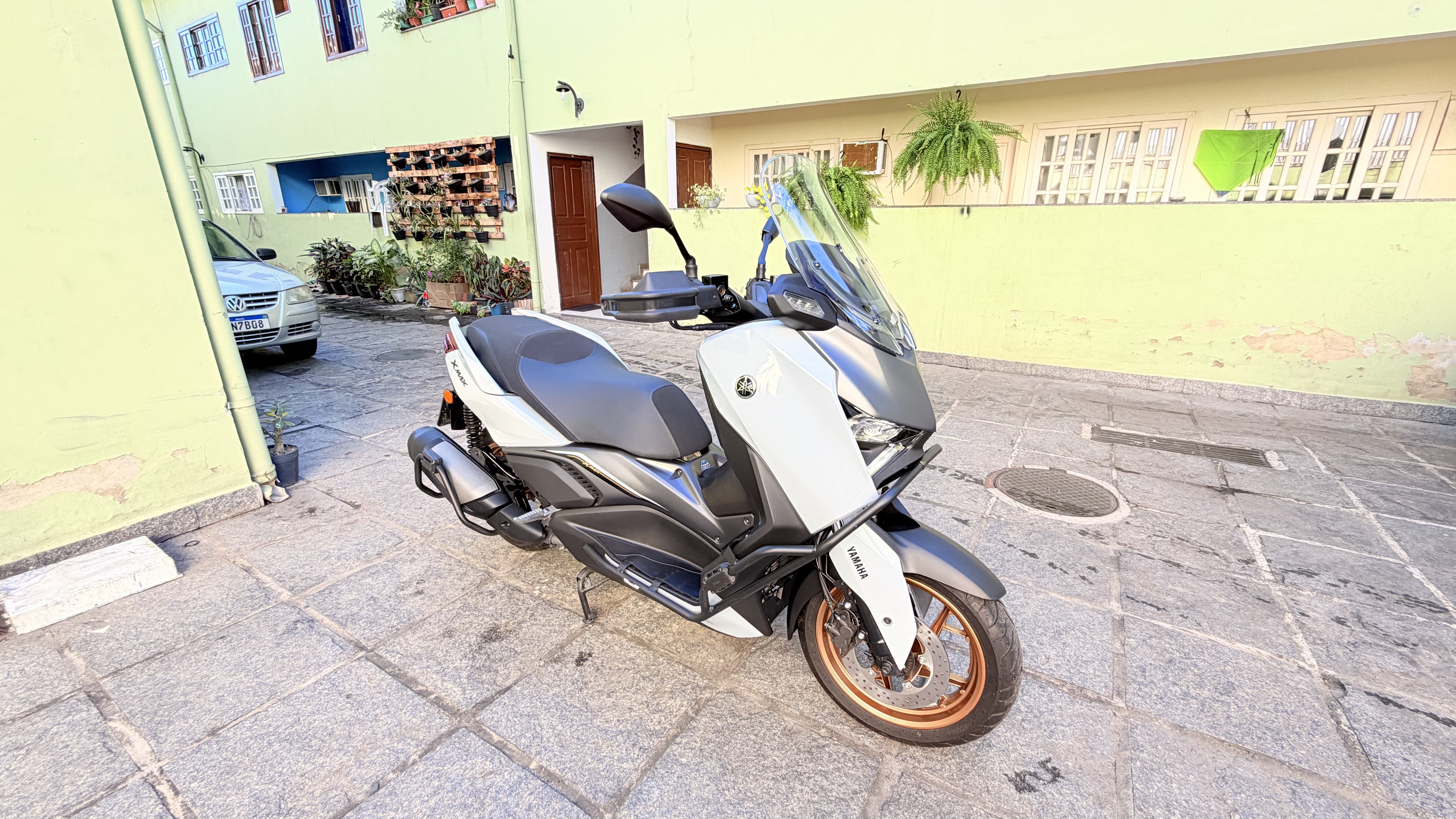 XMAX 300 