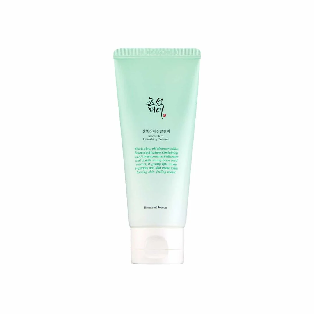 Green Plum Refreshing Cleanser