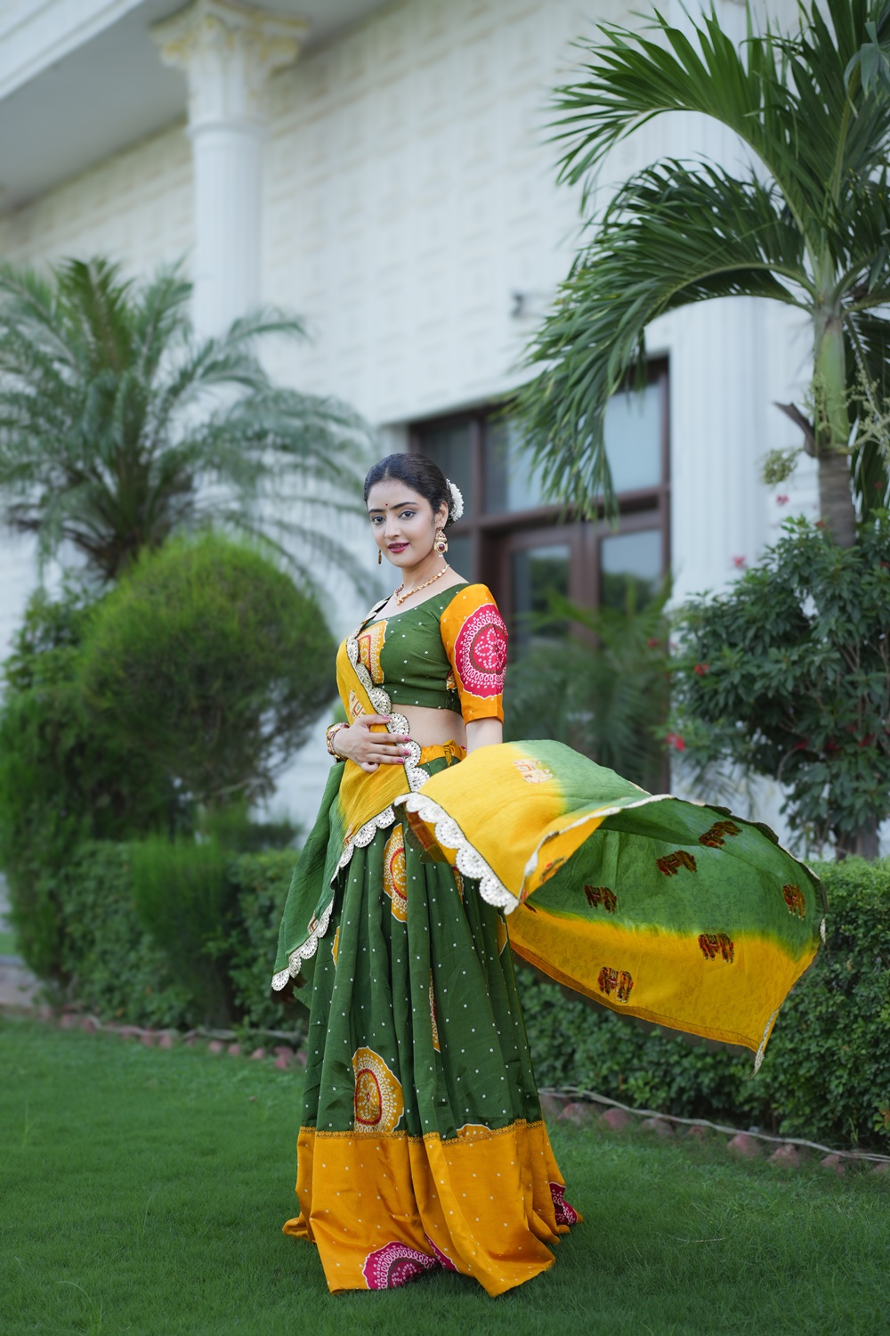 Taari Bandhani - Green Yellow Lehenga Set 4