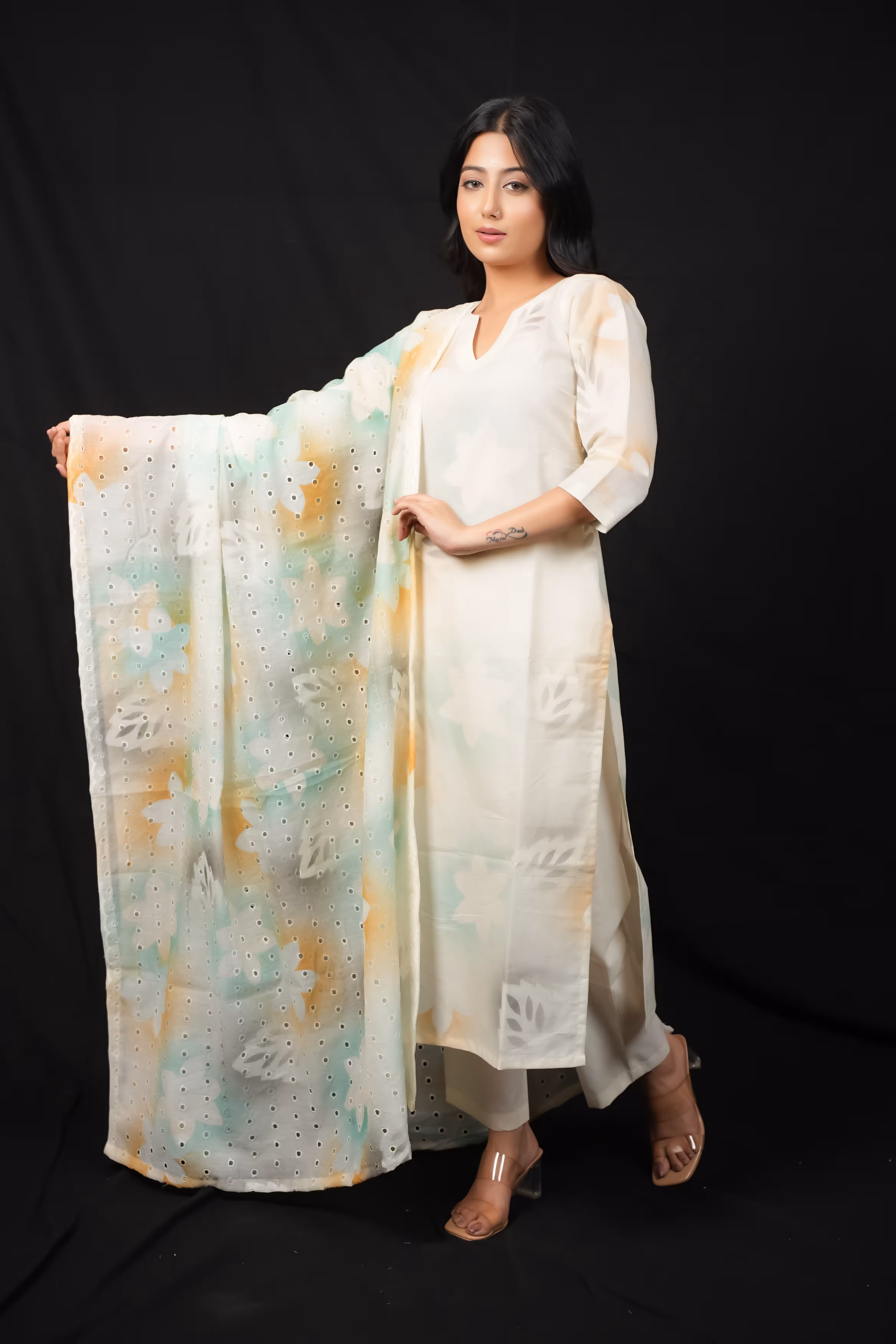 BLUE KORA COTTON STRAIGHT SUIT SET