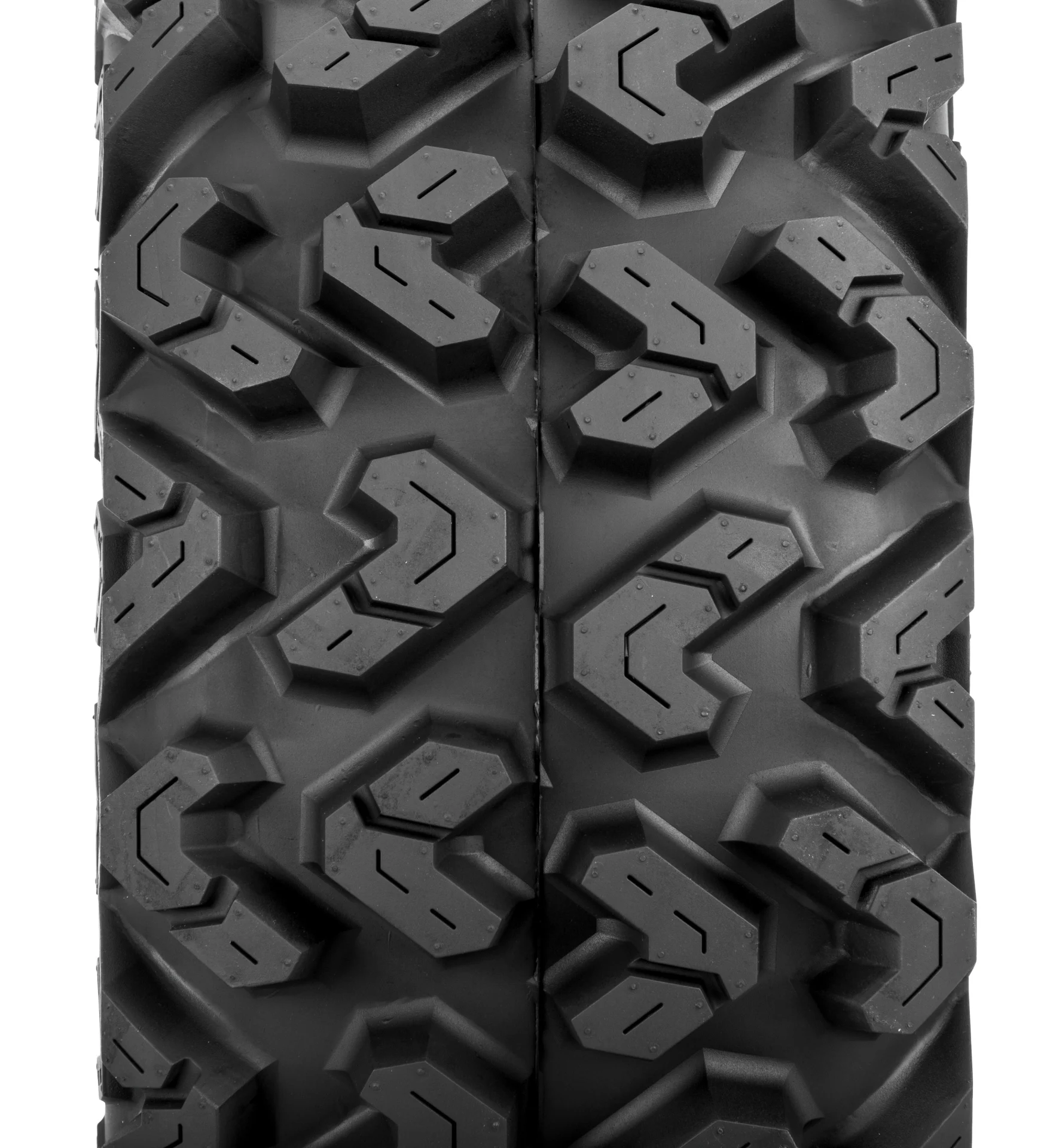 Sedona Rip Saw RT tire, close-up of center tread