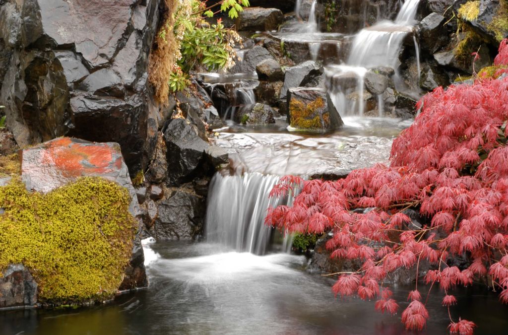 garden waterfall at Samaritan Lebanon Community Hospital