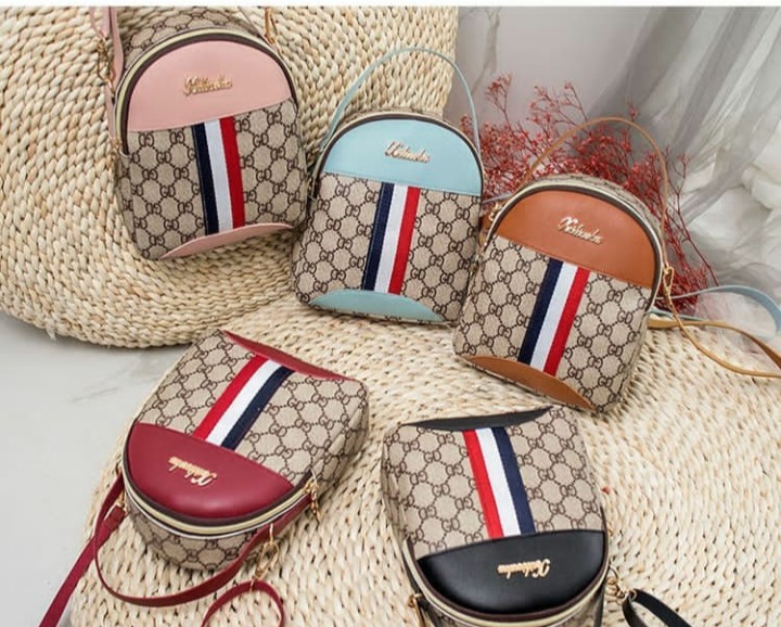 Beg tangan YSL, Luxury, Bags & Wallets on Carousell