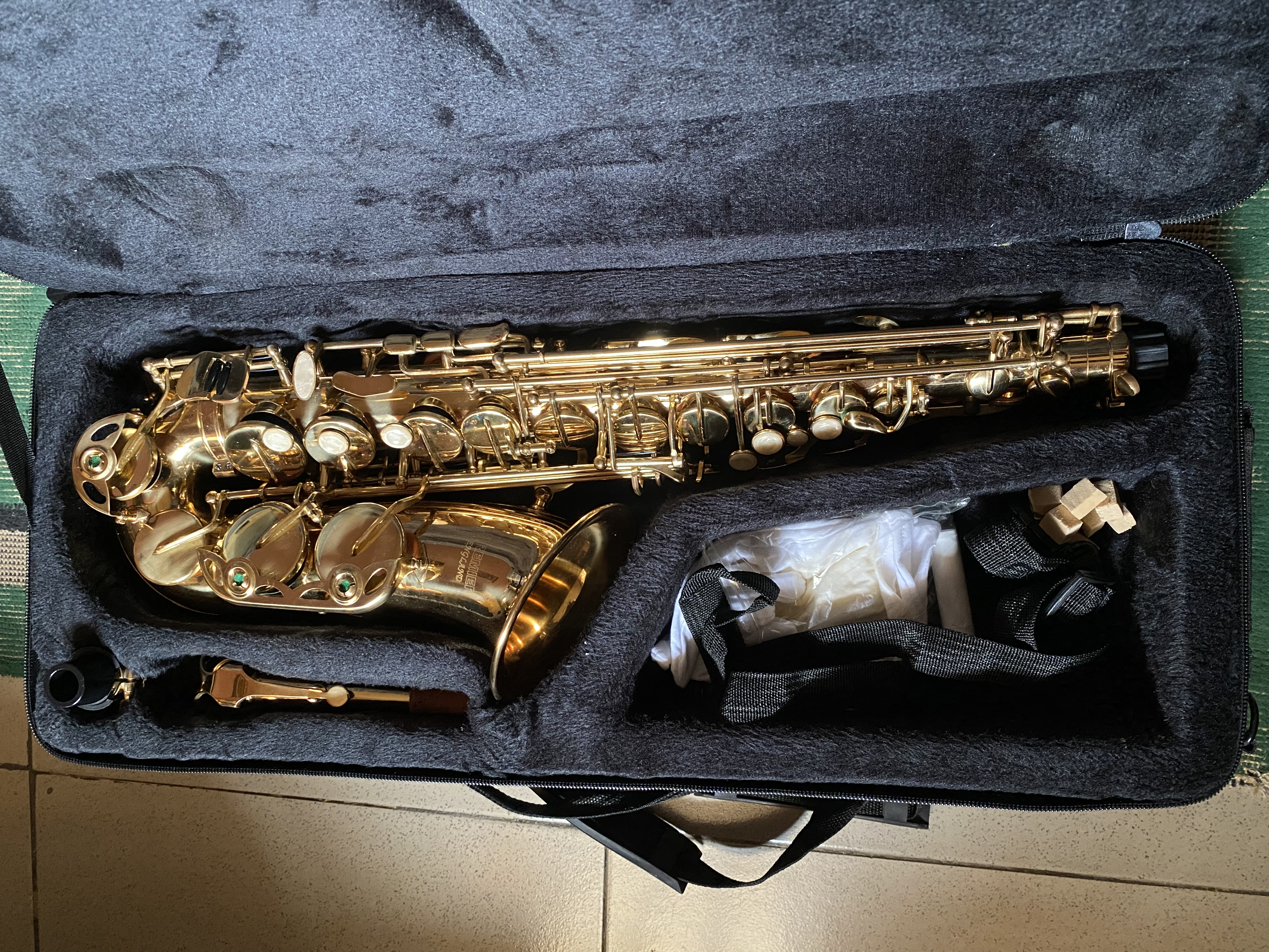 Premier England Alto Saxophone - Gold