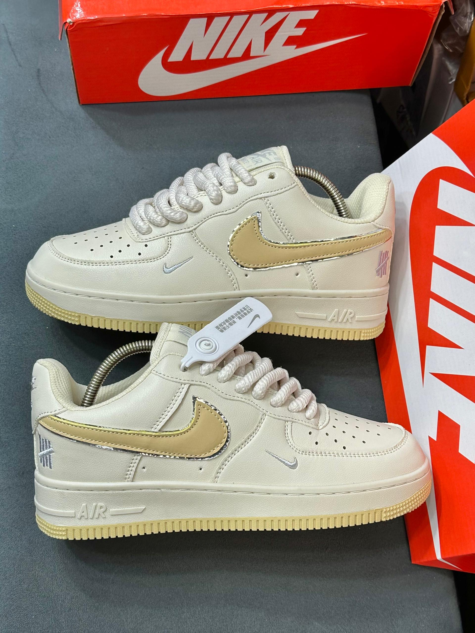 nike air force jelly puff