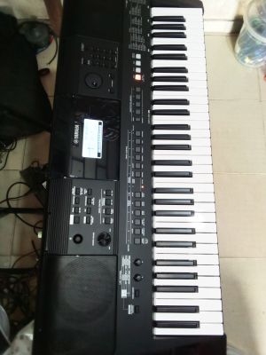 Yamaha keyboard psr463